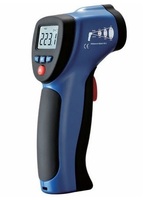 DT-882